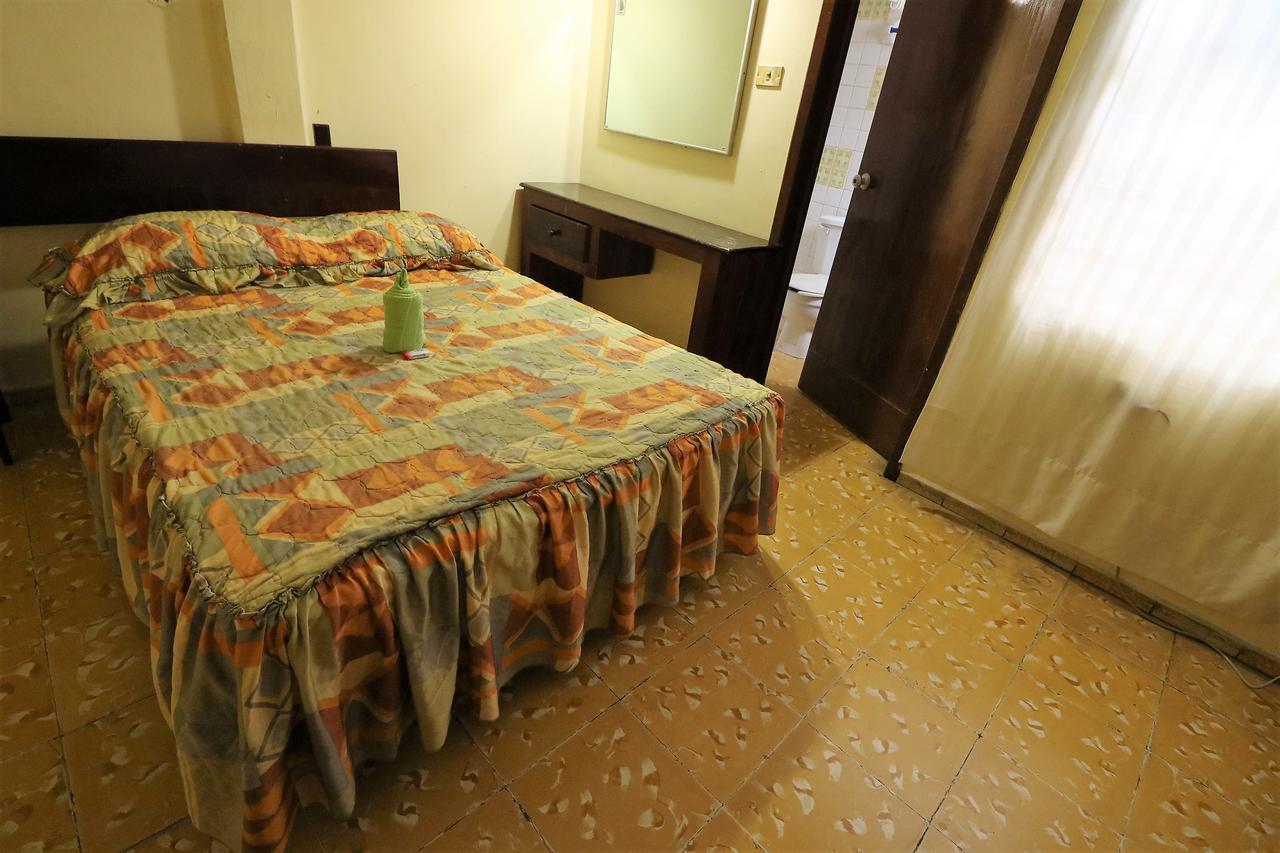 Hotel Balboa Виляермоса Екстериор снимка